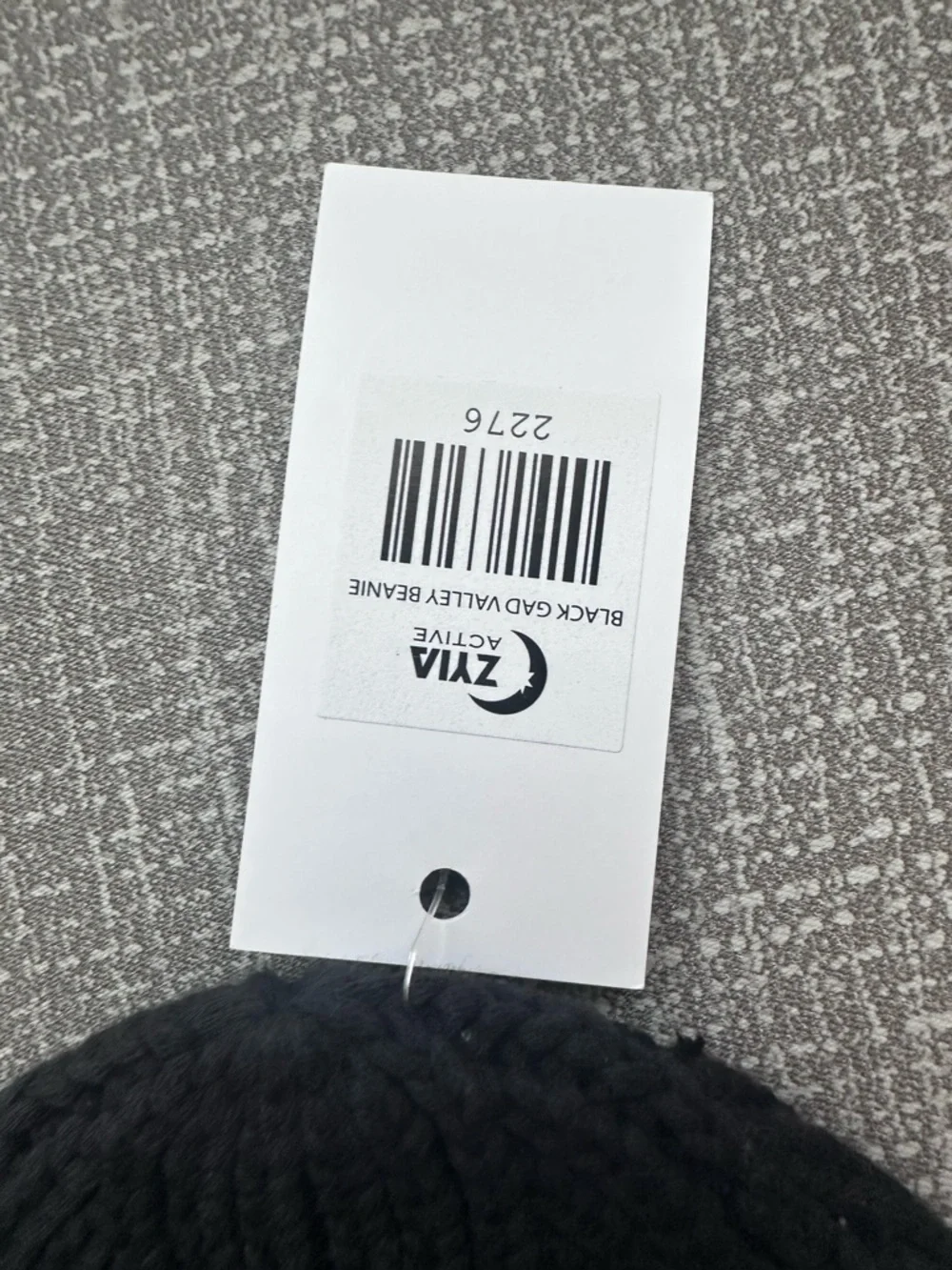 Zyia Active Black Gady Valley Beanie NWT Ribbed Knit Logo Cuffed Hat